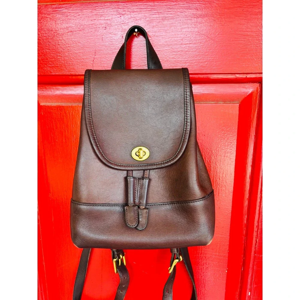 Coach Mini Daypack Womens Small Mahogany Brown Vintage Leather Turnlock 9960